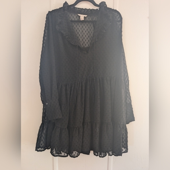 H&M Black Long Sleeve V-Neck Sundress - Picture 3 of 15